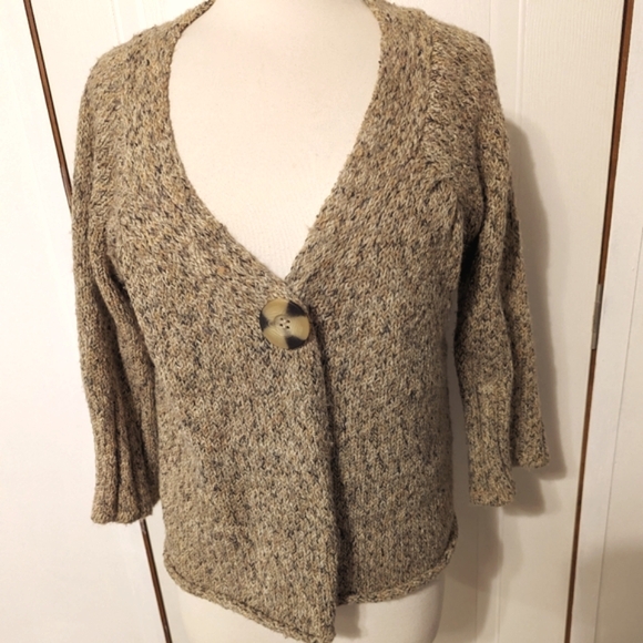 SO Sweater. 334 - Picture 6 of 6